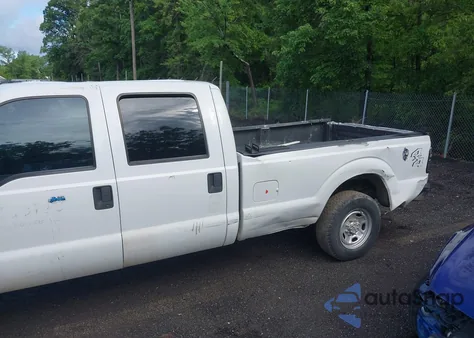 2013 Ford F-250 Xl from USA, damaged, VIN 1FT7W2B61DEA15321